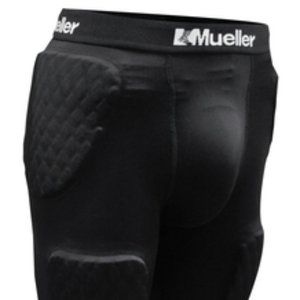 Mueller 5 Pad Compression Short Youth 18"-22"